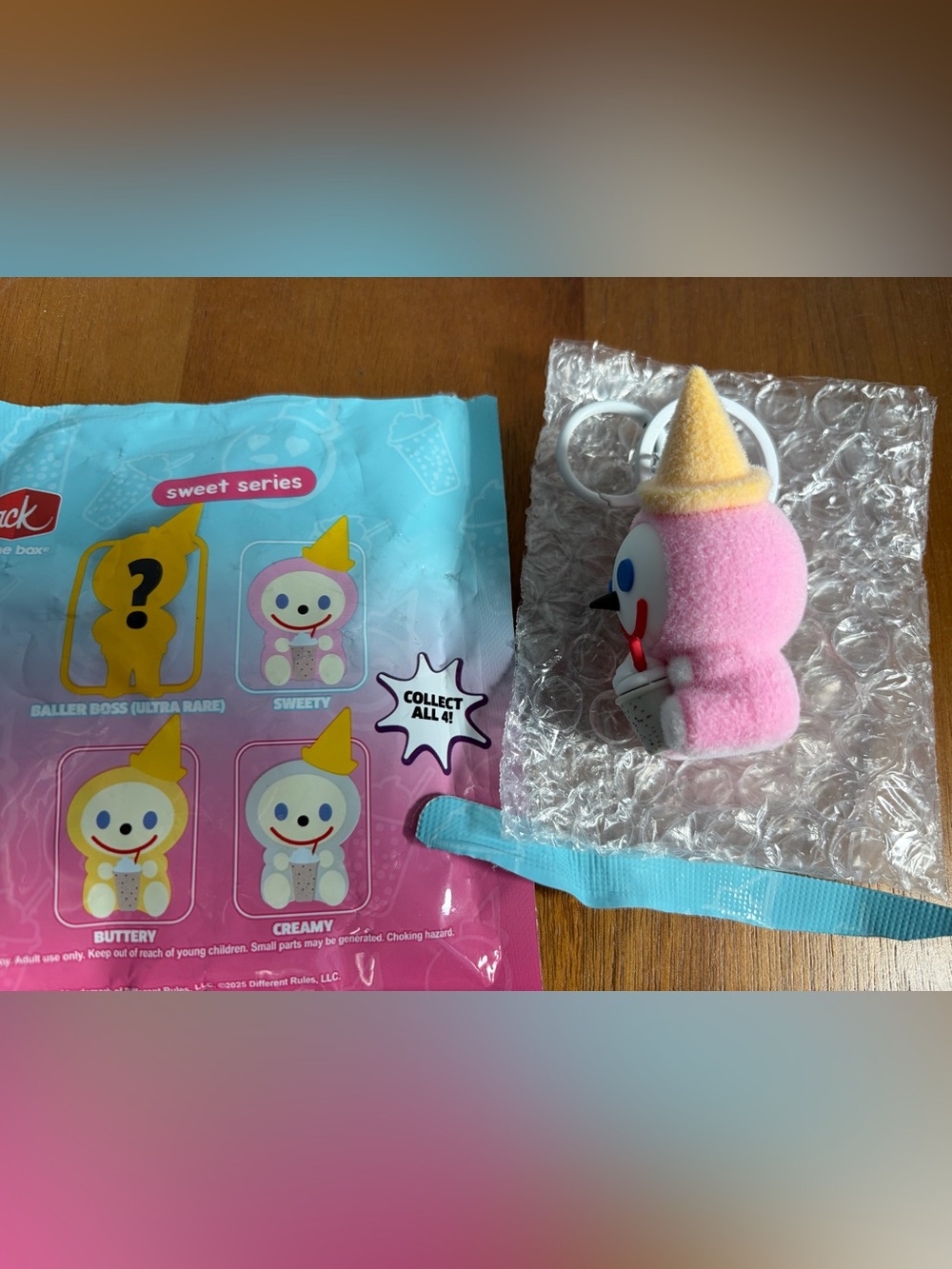 Jack In The Box Jibbi Shake Keychain Creamy Sweet Series - Picture 4 of 4
